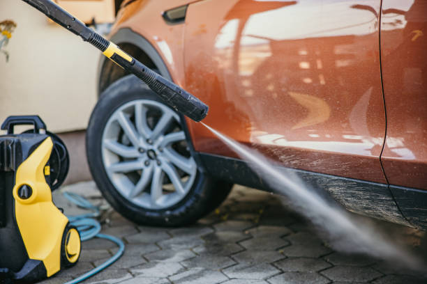 Pressure Washing Contractors in Middlebranch, OH